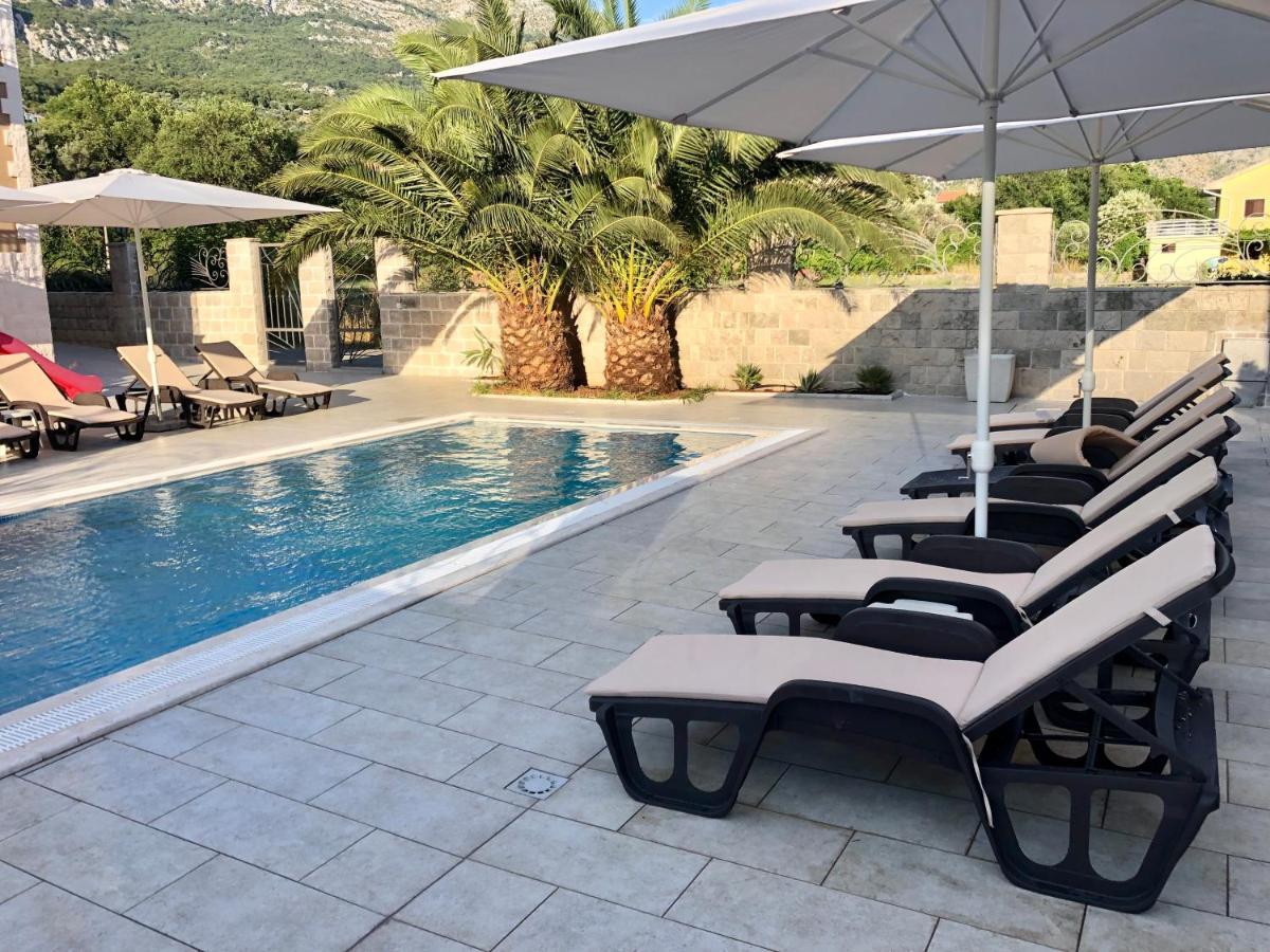 Villa Dolphin Apartments Petrovazzo Esterno foto