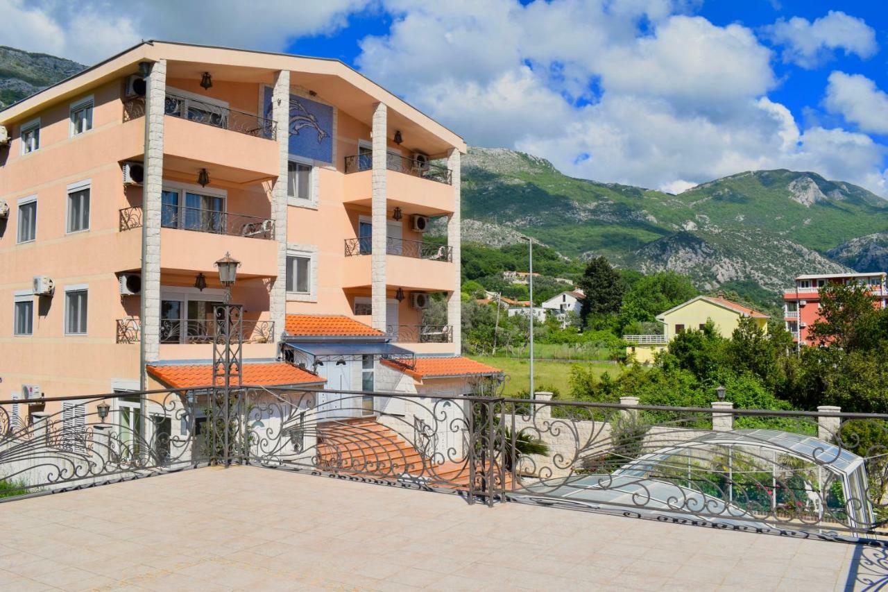 Villa Dolphin Apartments Petrovazzo Esterno foto