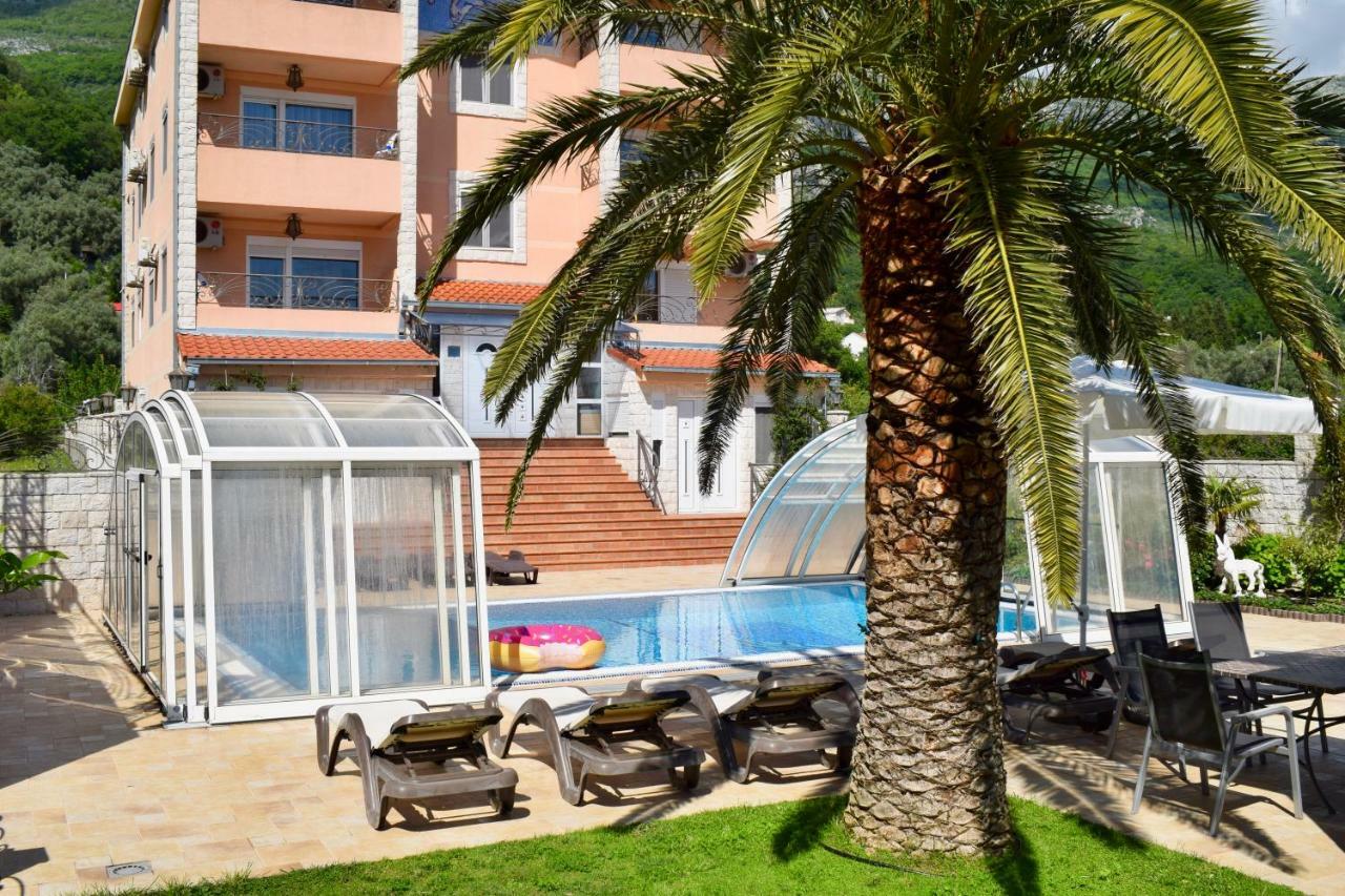 Villa Dolphin Apartments Petrovazzo Esterno foto