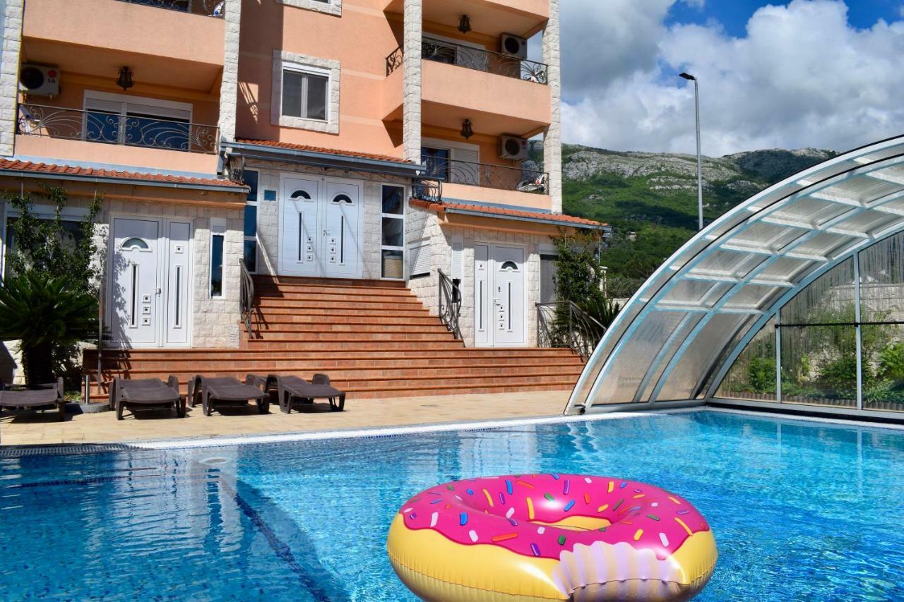 Villa Dolphin Apartments Petrovazzo Esterno foto